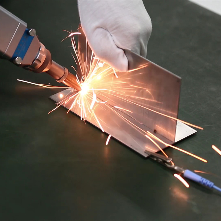 不銹鋼激光焊接機 不銹鋼激光焊接機